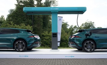 BYD shows off ultra-fast charger